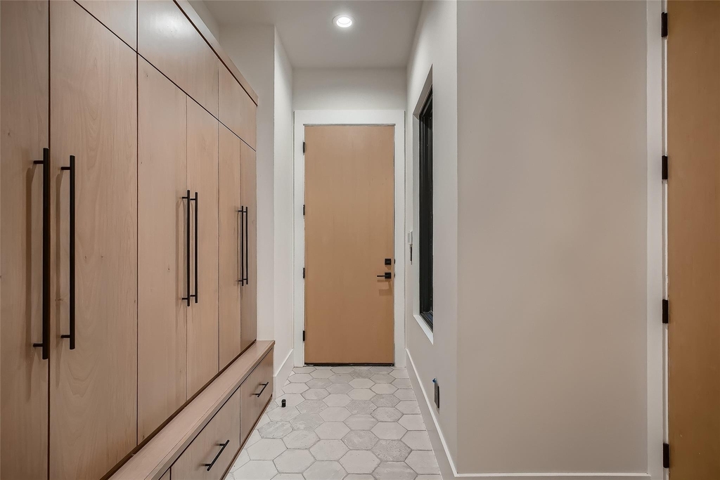 6412 Lantern View Dr - Photo 17