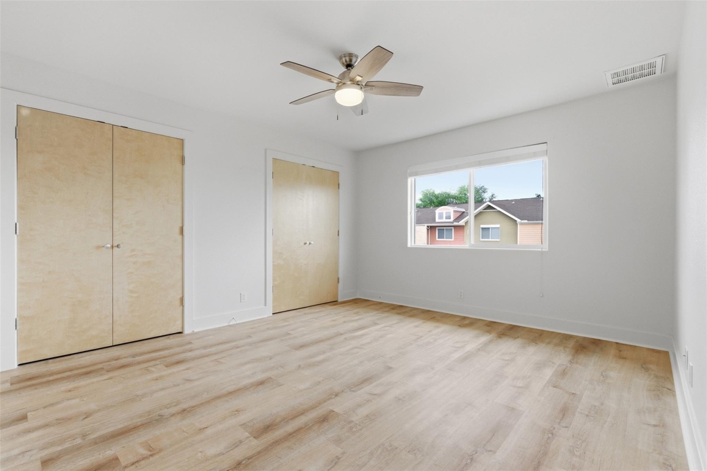 1101 Grove Blvd - Photo 13