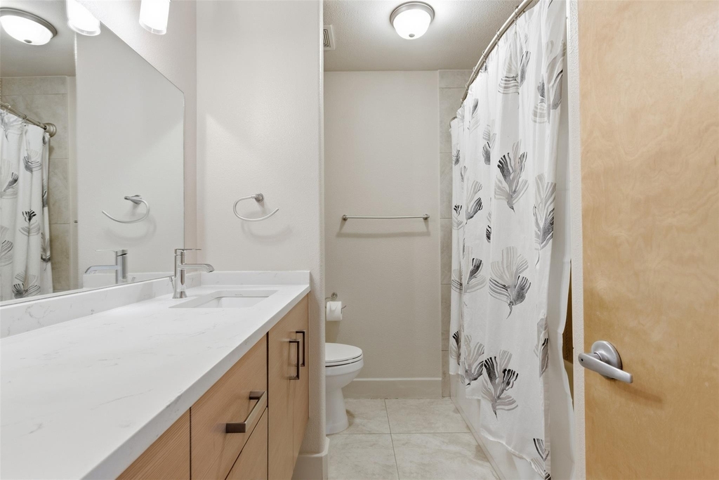 1101 Grove Blvd - Photo 14