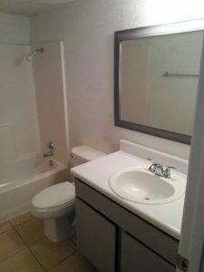 1320 Wilson St - Photo 4