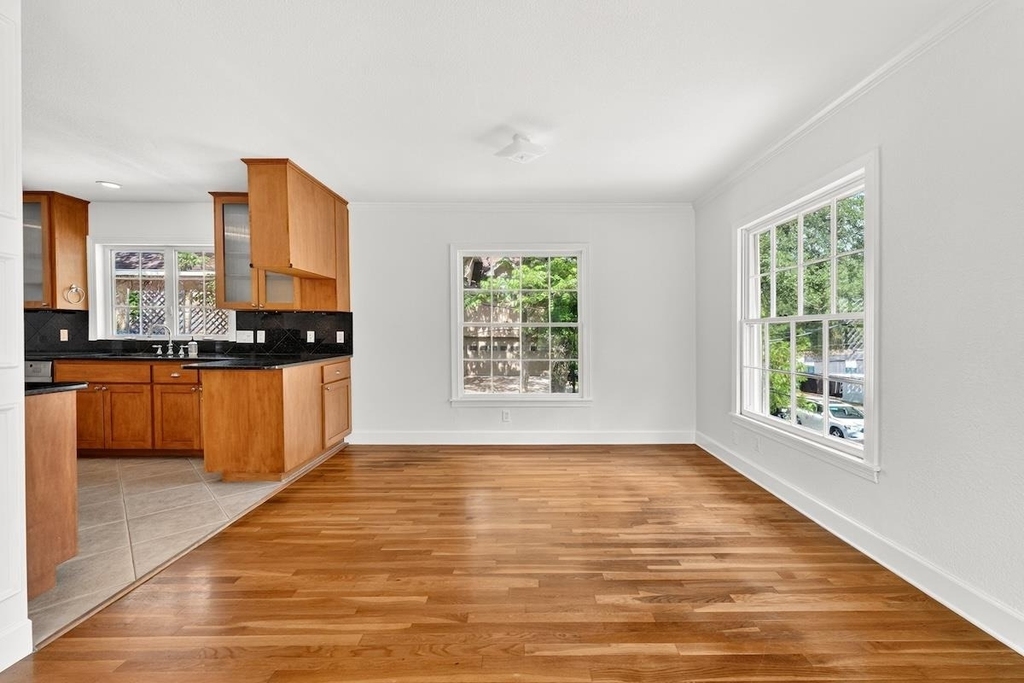 2506 Hillview Rd - Photo 6