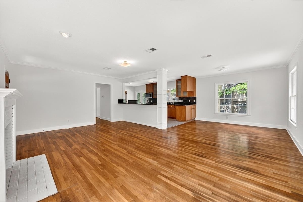 2506 Hillview Rd - Photo 5