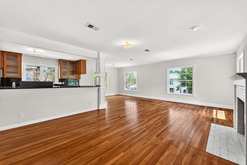 2506 Hillview Rd - Photo 4