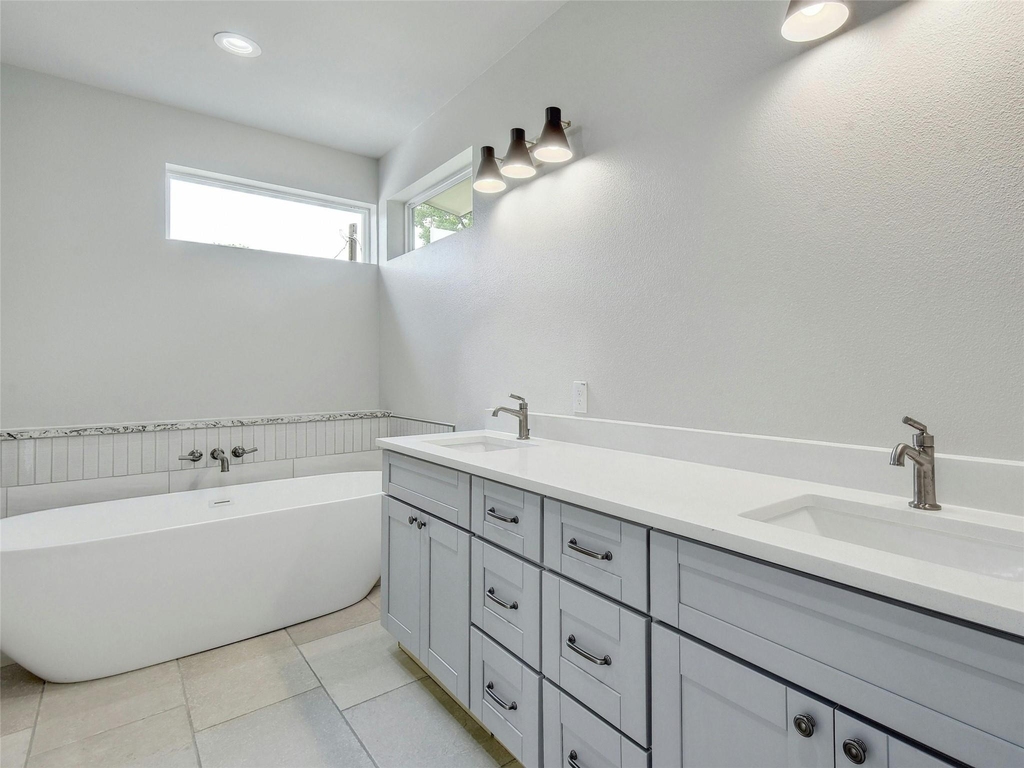 313 Blackson Ave - Photo 9