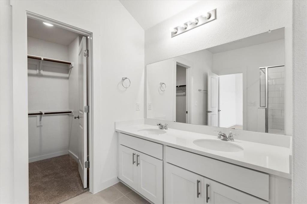 7416 Sparkling Light Dr - Photo 26