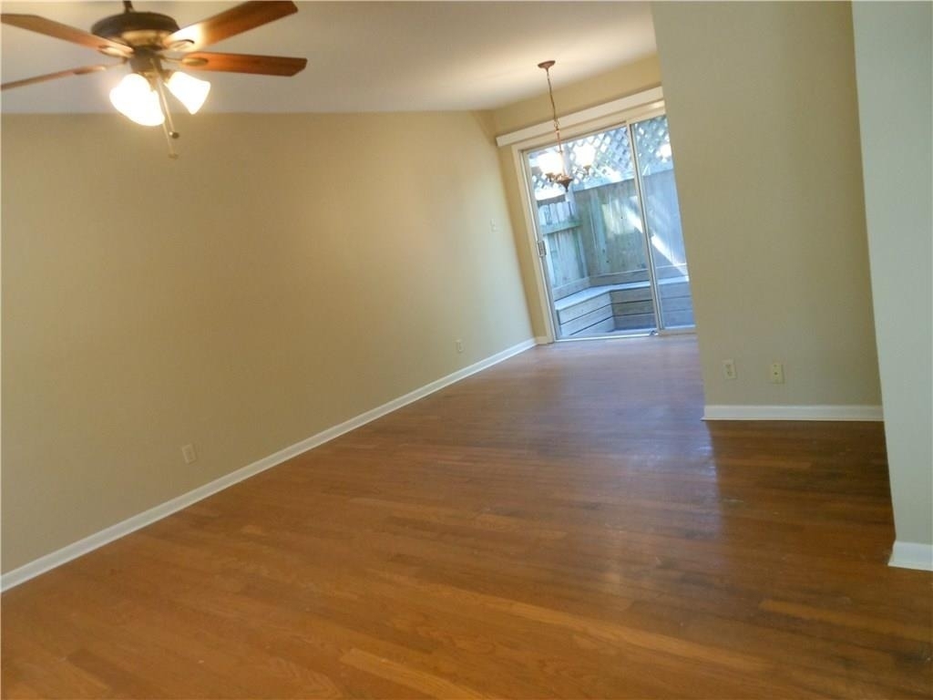 2516 Enfield Rd - Photo 1