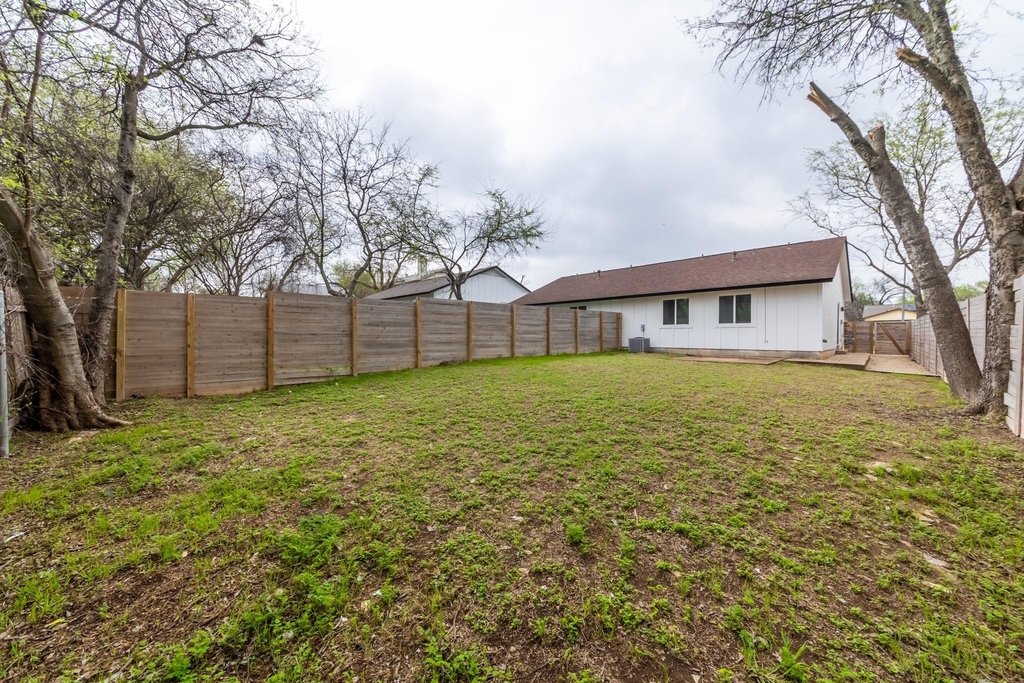 1205 Dobie Dr - Photo 13