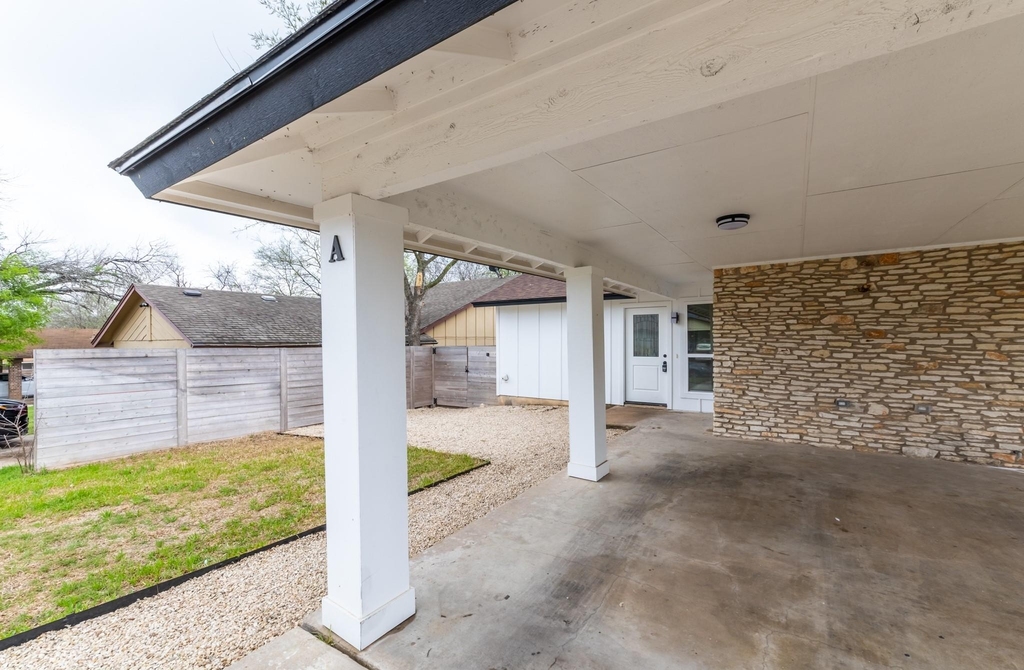1205 Dobie Dr - Photo 15