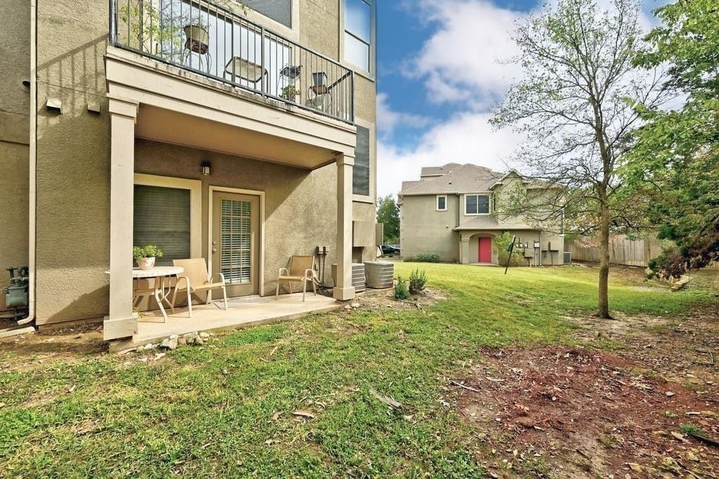 11203 Ranch Road 2222 - Photo 17