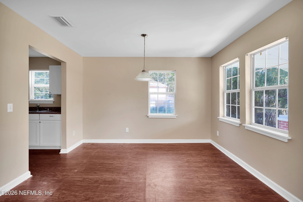3532 Fleet Street - Photo 4