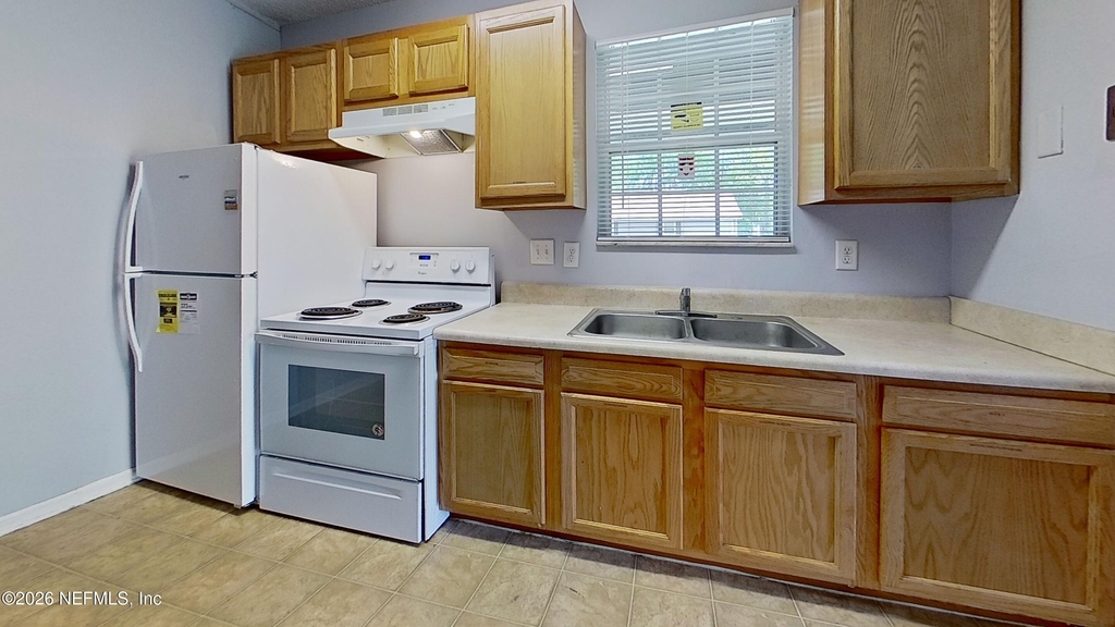1130 Comanche Street - Photo 4