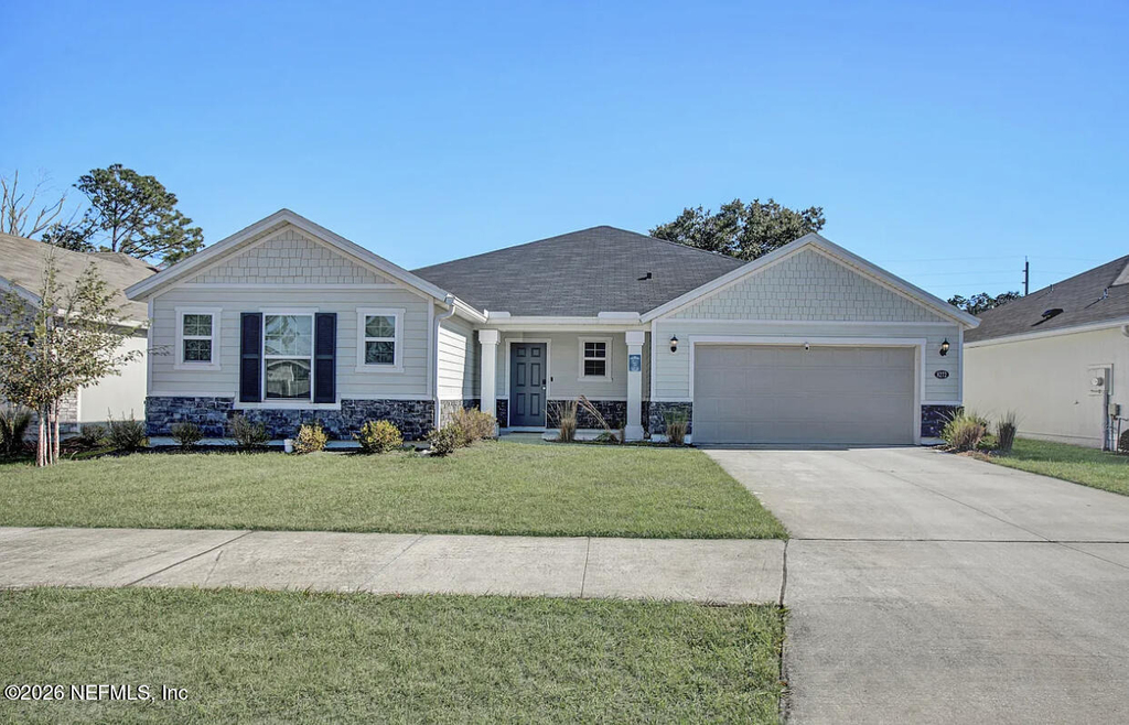 8272 Victory Crossing Boulevard - Photo 0