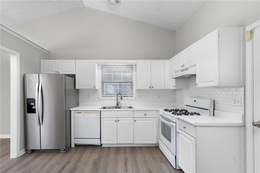 2110 Racquet Club Circle - Photo 12