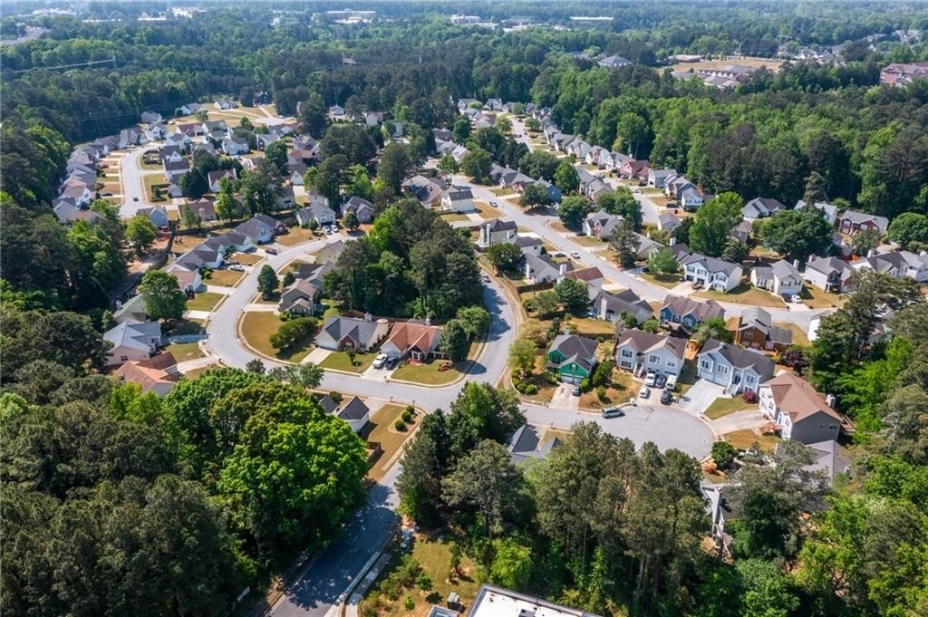 2110 Racquet Club Circle - Photo 40