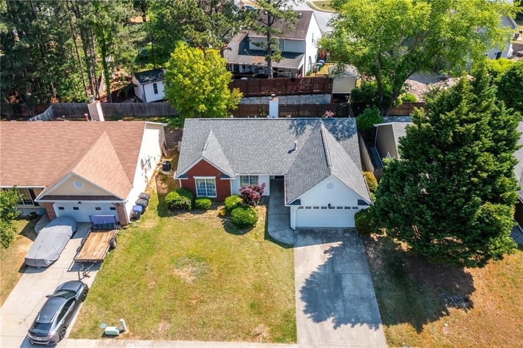 2110 Racquet Club Circle - Photo 37