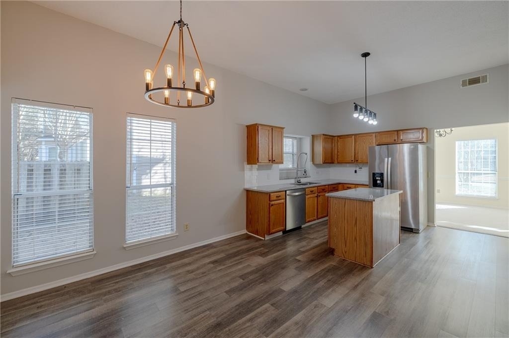 10950 Pinehigh Drive - Photo 5