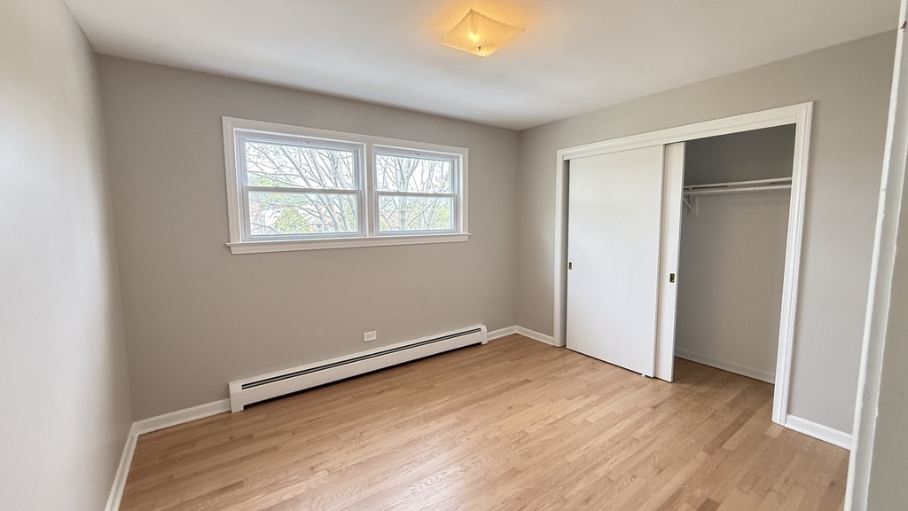 3658 N Laramie Avenue - Photo 6