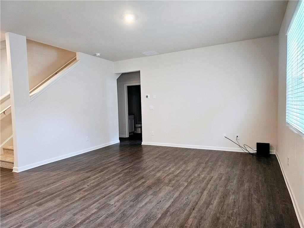 306 Walnut Grove Way - Photo 7