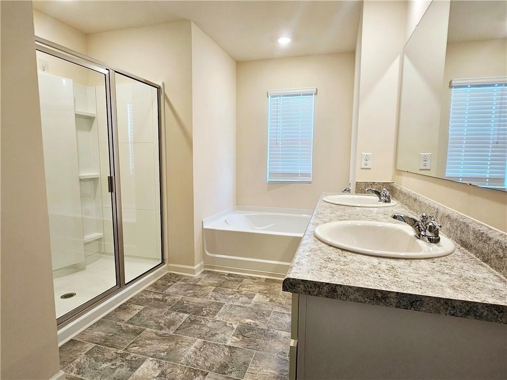 306 Walnut Grove Way - Photo 16