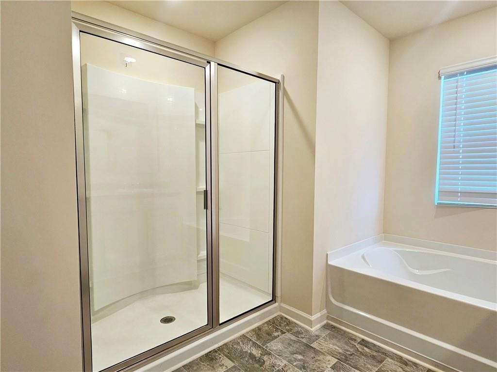 306 Walnut Grove Way - Photo 18