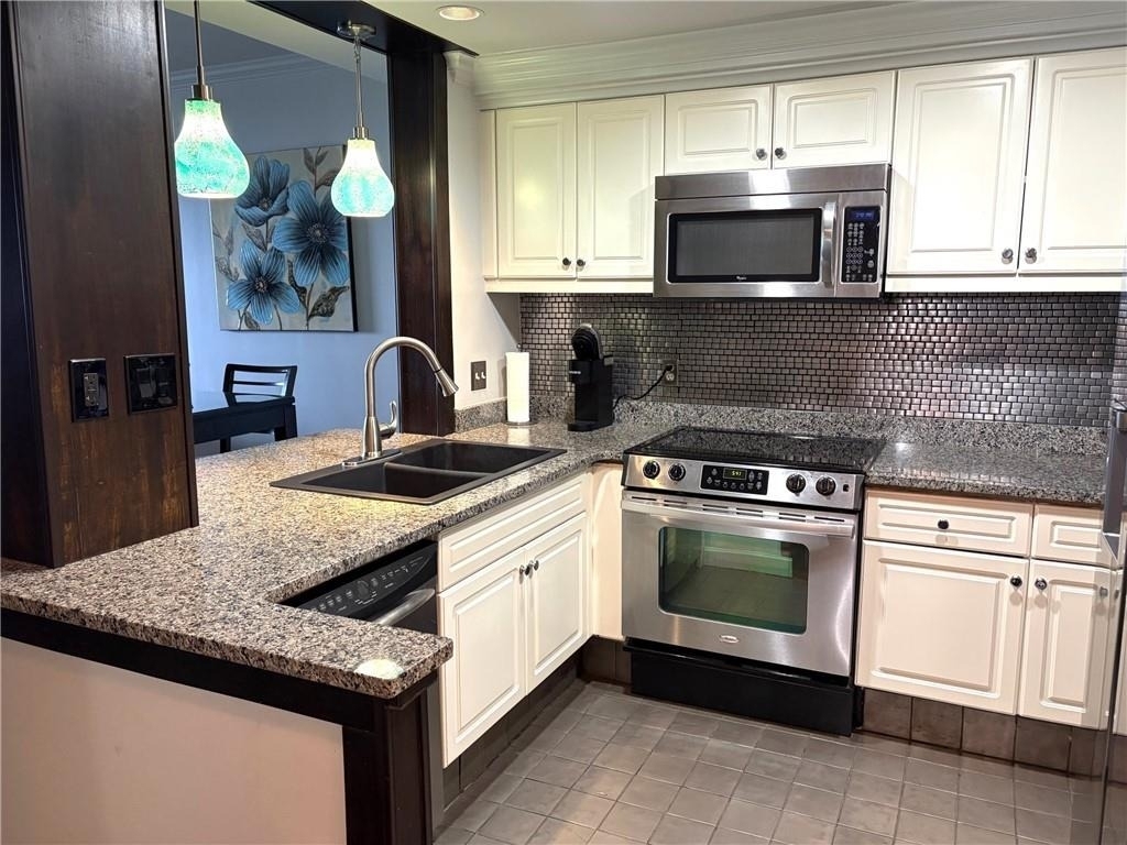 75 14th Street Ne - Photo 2