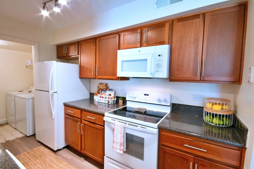 4130 Landing Drive - Photo 7