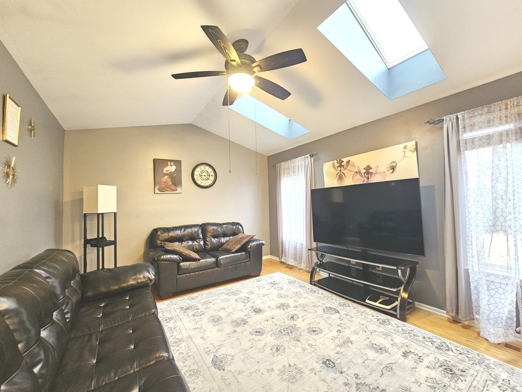 579 Scott Lane - Photo 13