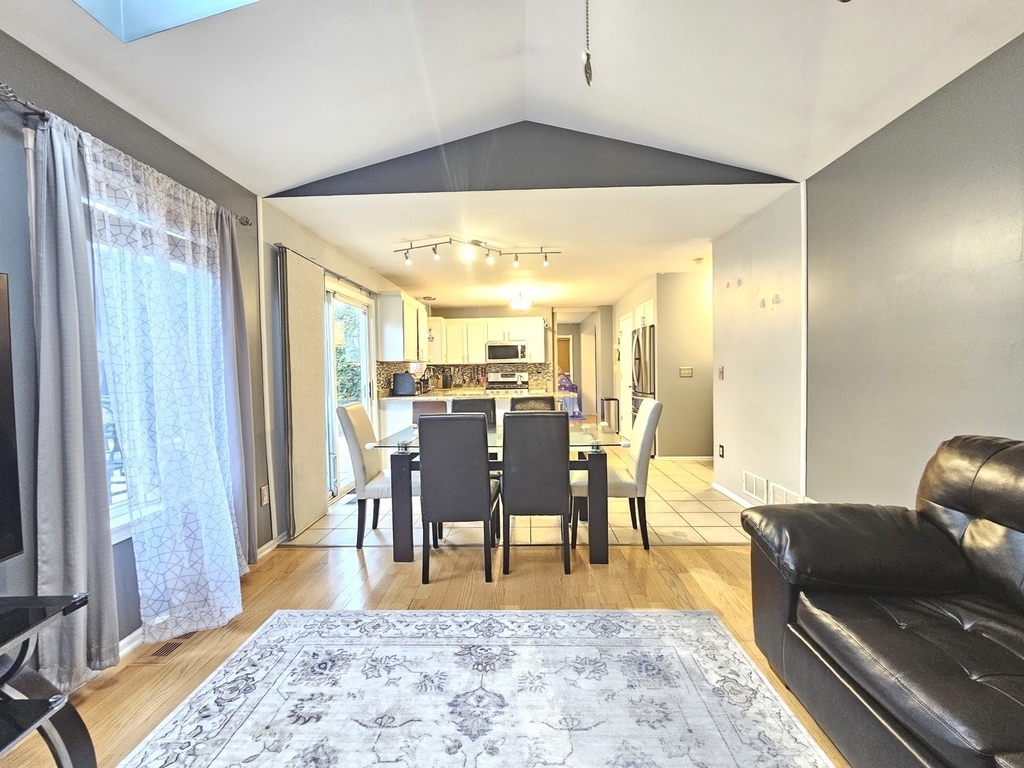 579 Scott Lane - Photo 15