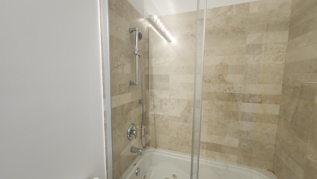 3900 W Cornelia Avenue - Photo 18