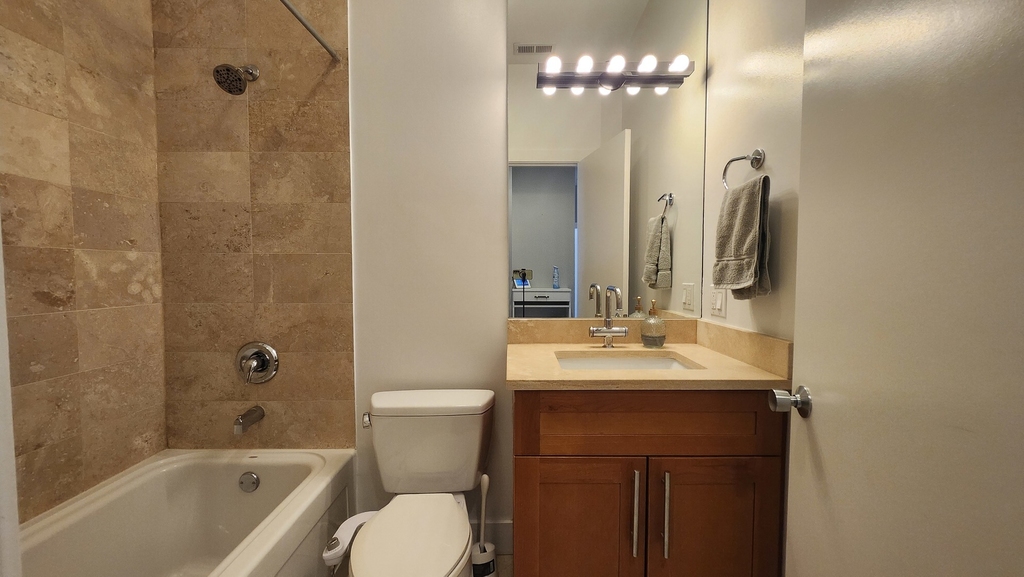 3900 W Cornelia Avenue - Photo 21