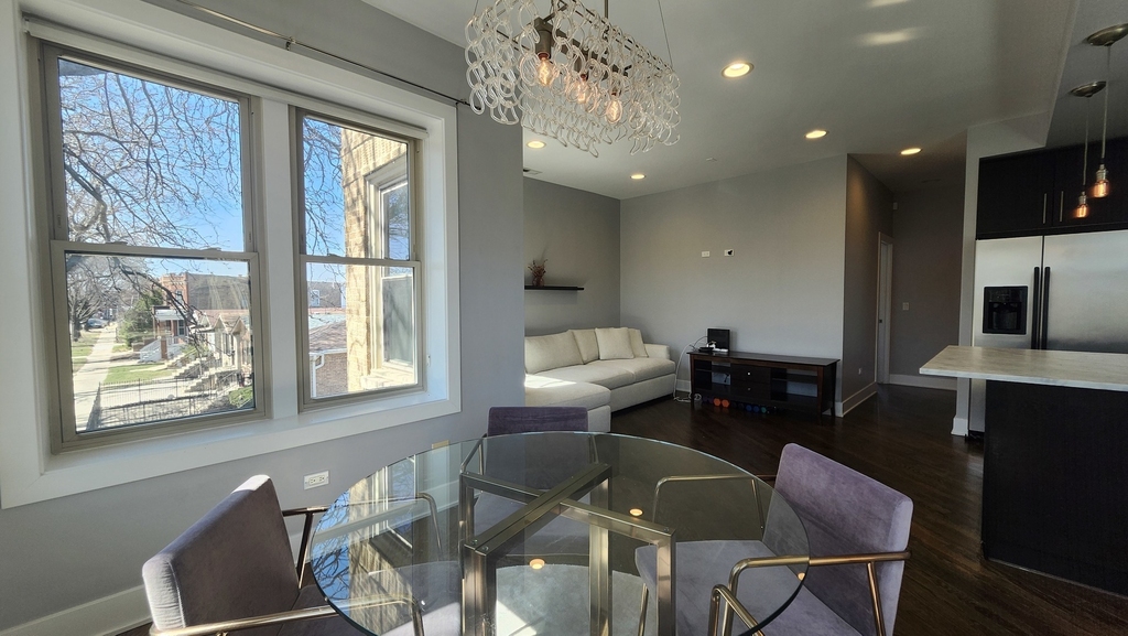 3900 W Cornelia Avenue - Photo 1