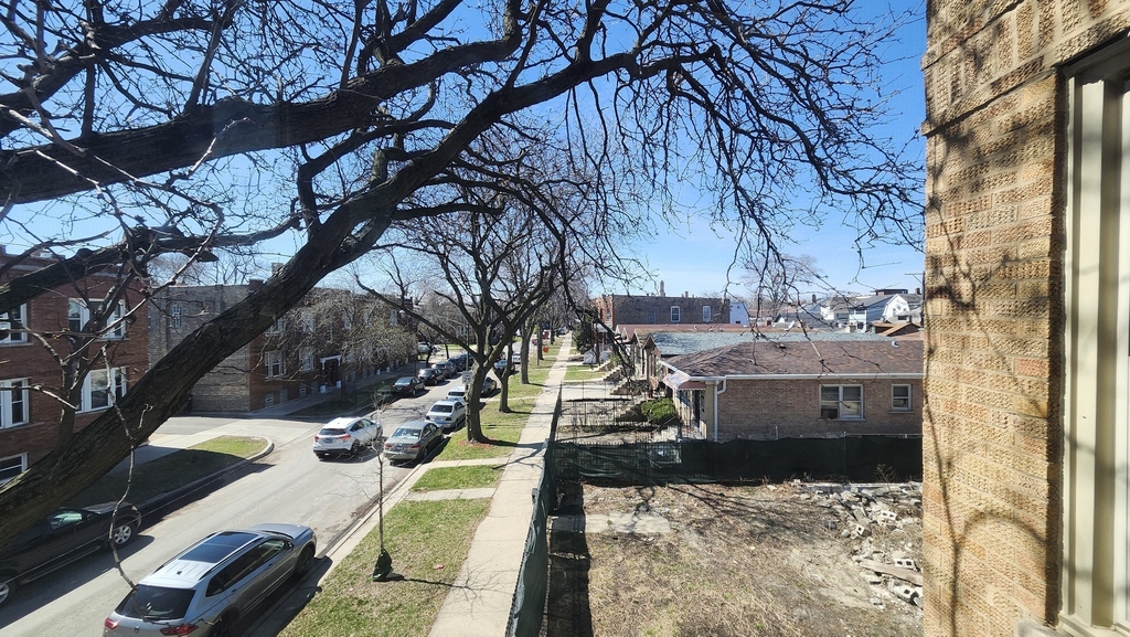 3900 W Cornelia Avenue - Photo 26