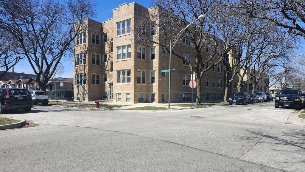 3900 W Cornelia Avenue - Photo 29
