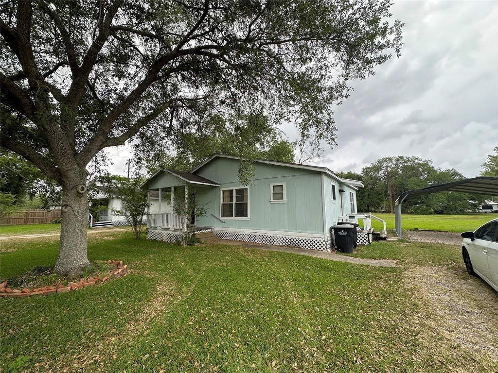 2570 Stadium Drive - Photo 1