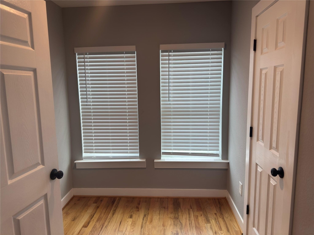515 Caplin Street - Photo 6