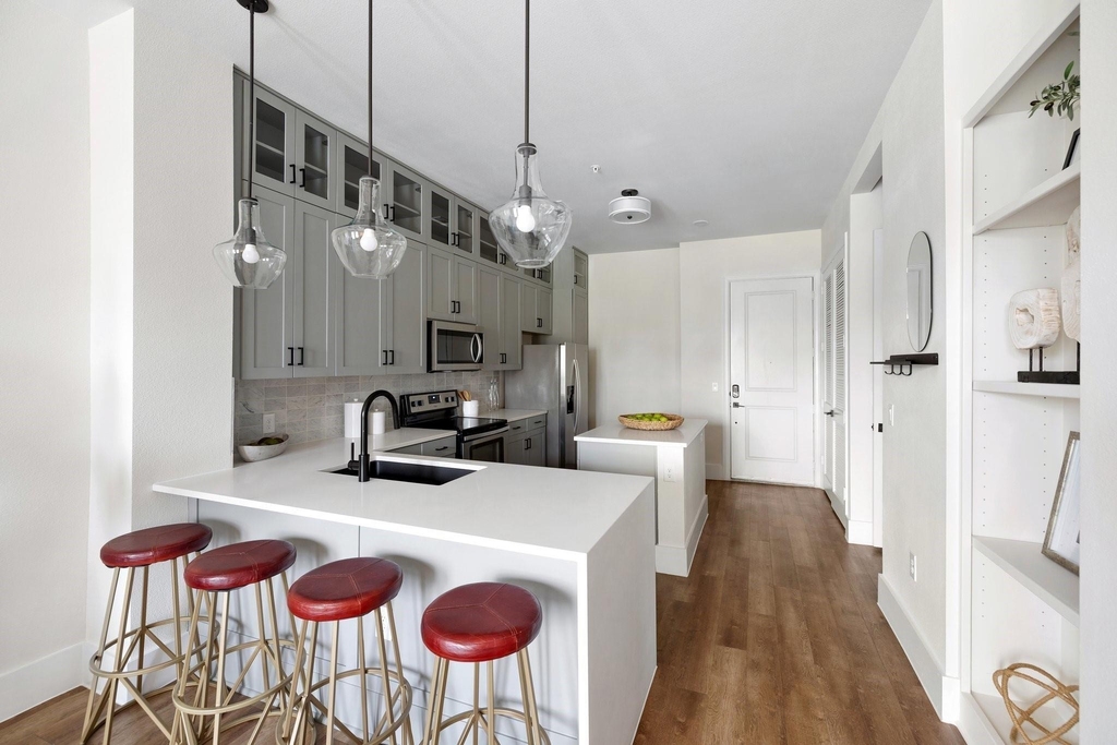 1508 Blodgett Street - Photo 6