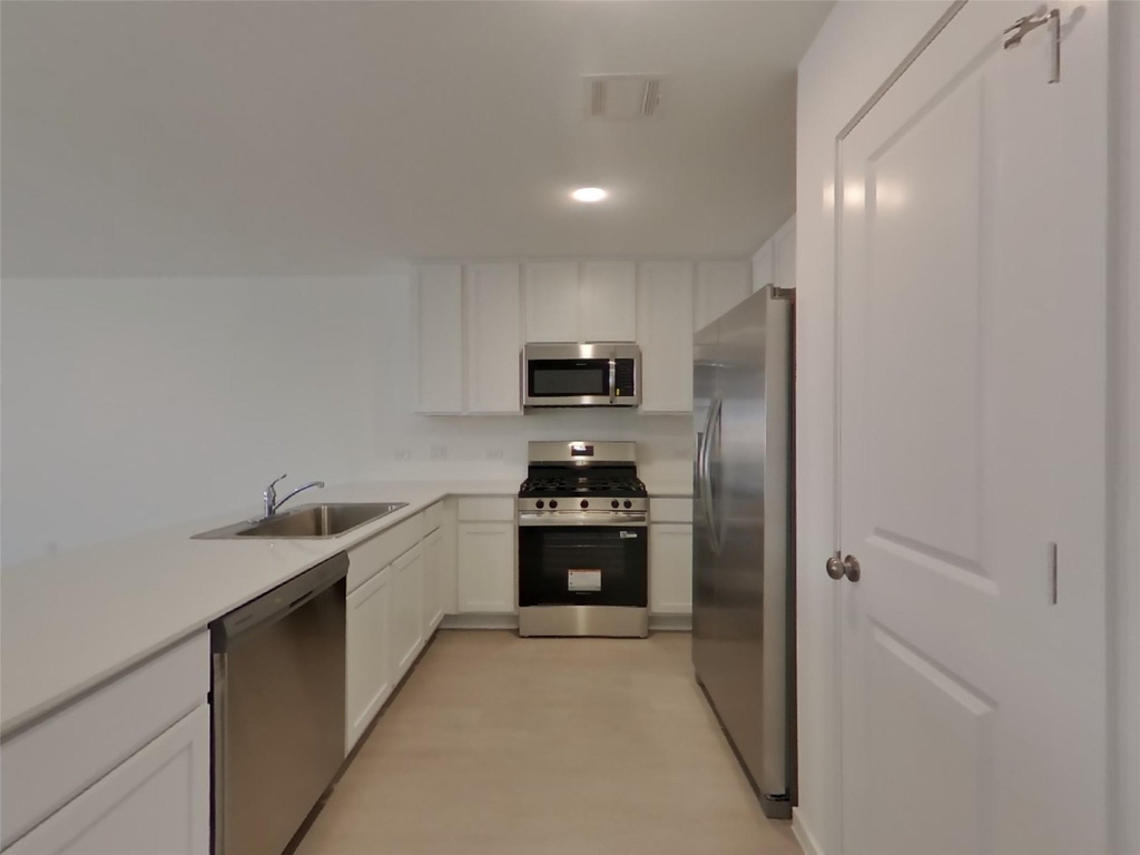 3017 Fantasy Terrace Drive - Photo 3