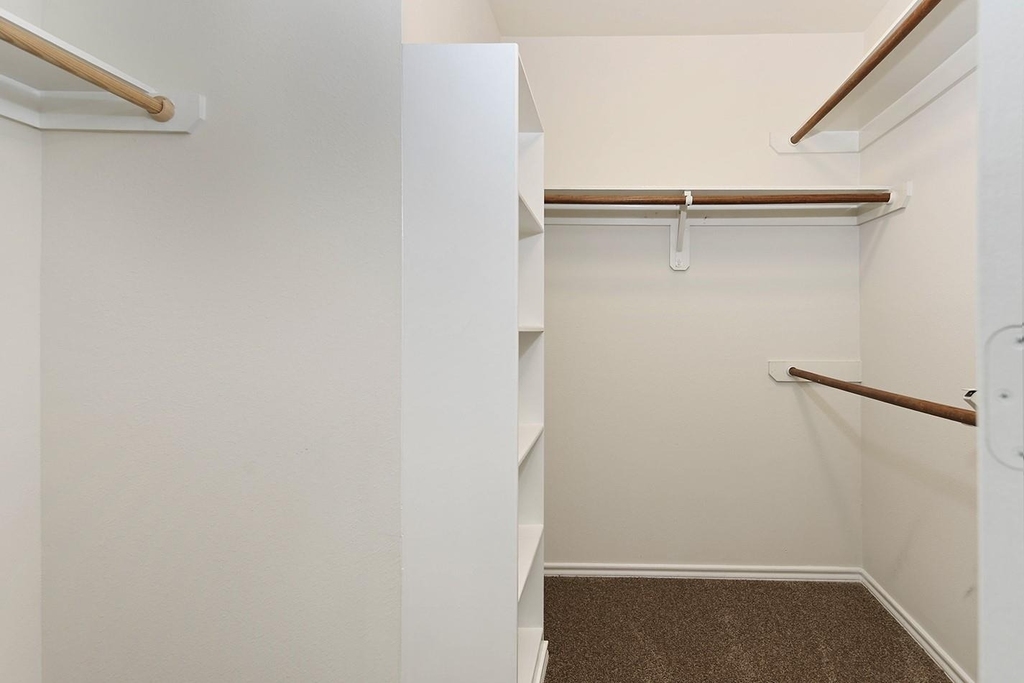 102 Blue Creek - Photo 14