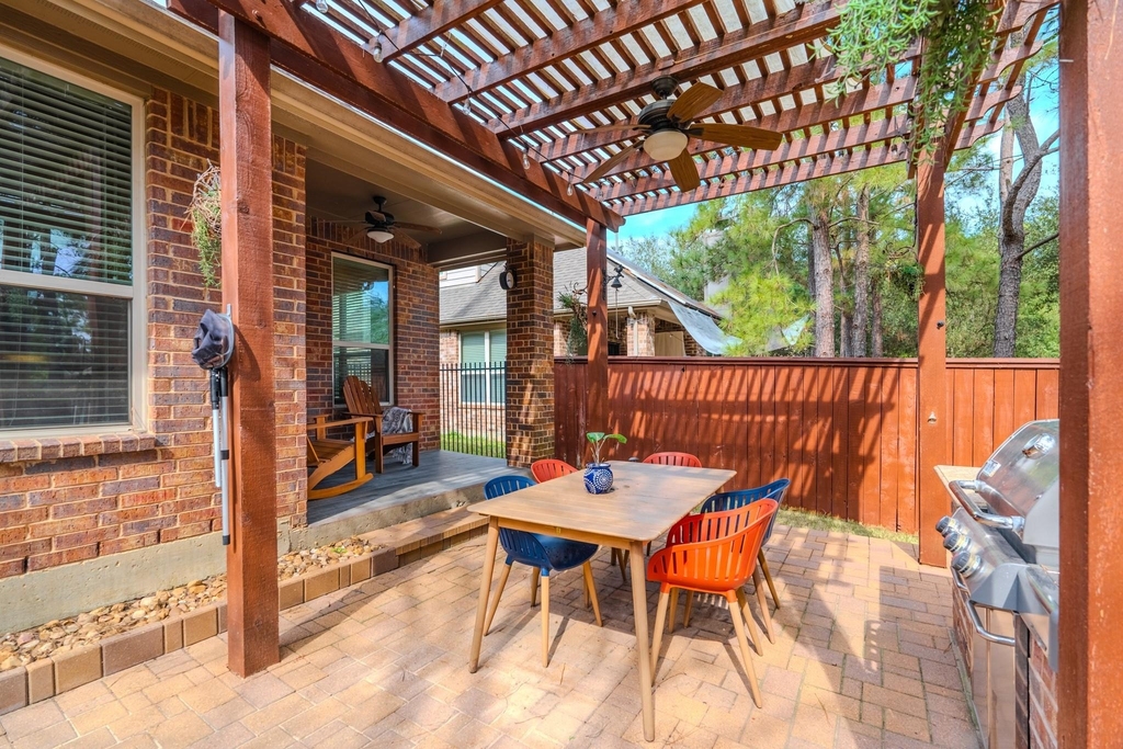 14 Arrowfeather Place - Photo 39