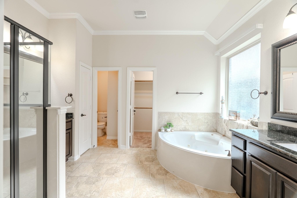 14 Arrowfeather Place - Photo 21