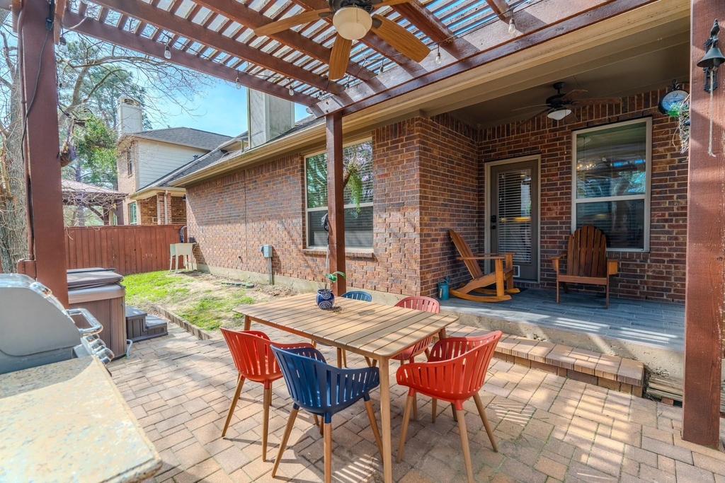 14 Arrowfeather Place - Photo 38