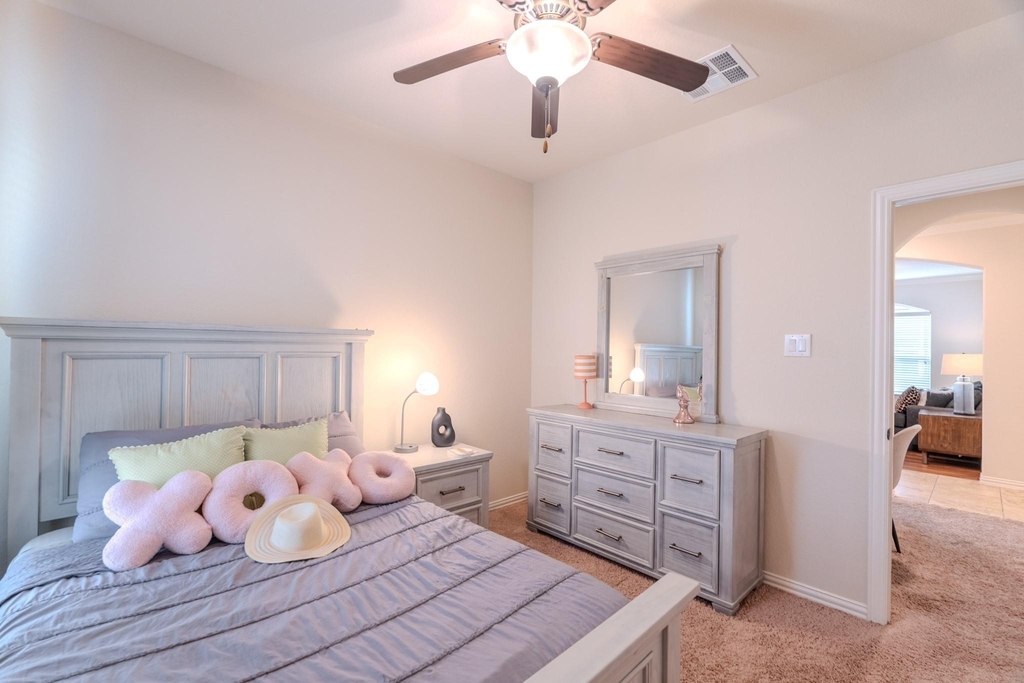 14 Arrowfeather Place - Photo 26