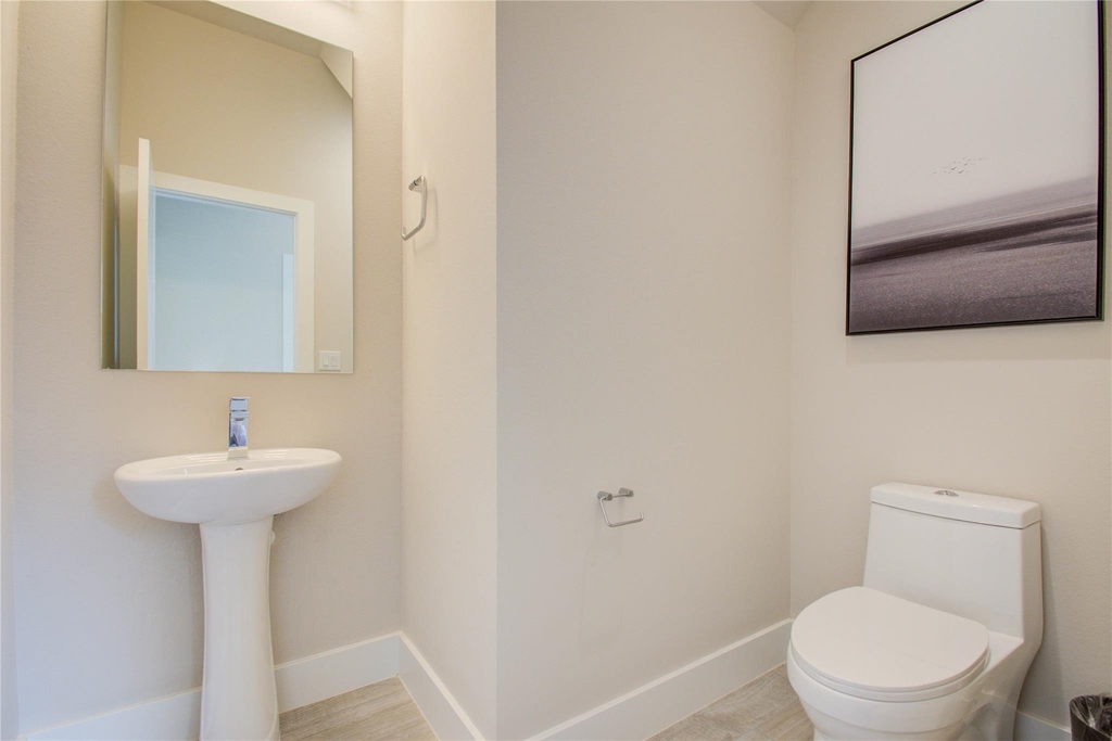 4914 Noble Street - Photo 12