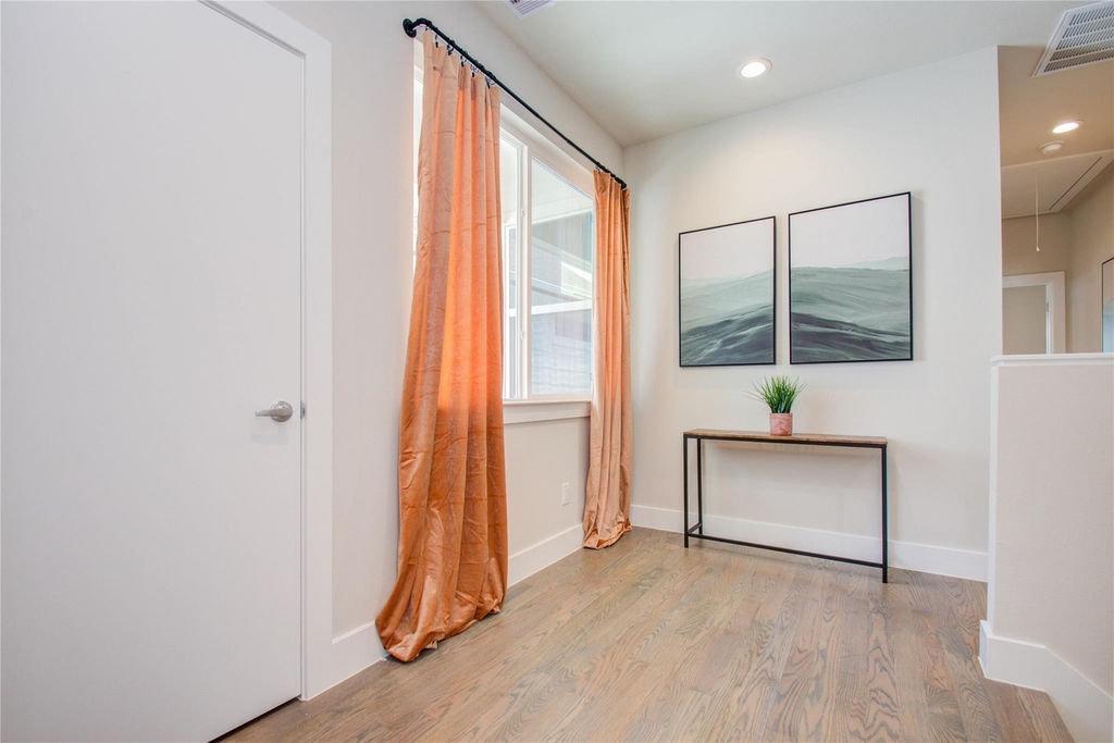 4914 Noble Street - Photo 20