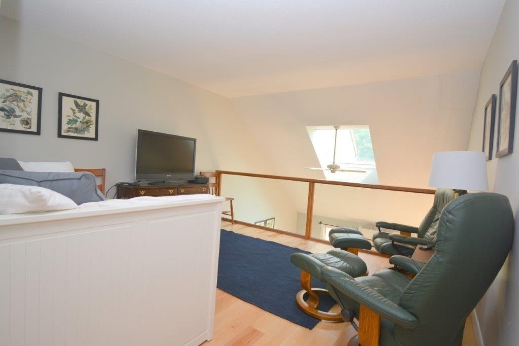 3 Lakeview - Photo 8