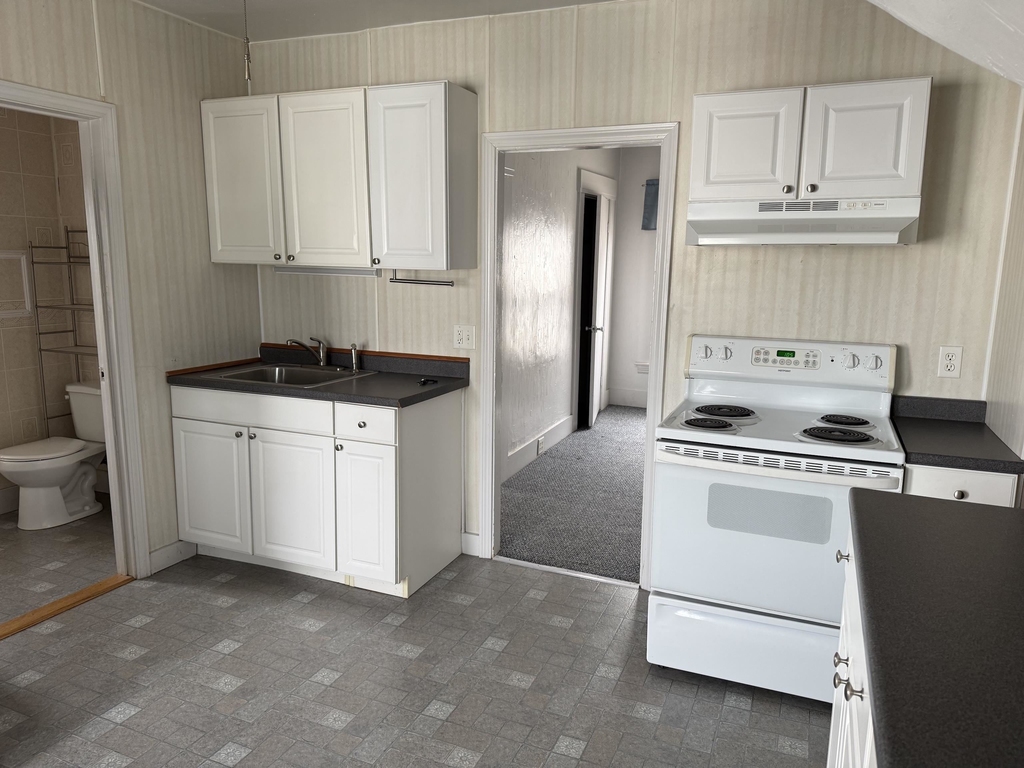 316 Douglas - Photo 5