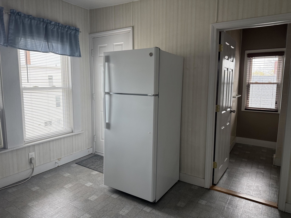 316 Douglas - Photo 10