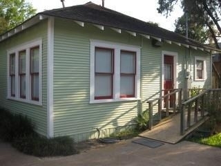 1021 E 16th Street - Photo 13