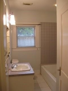 1021 E 16th Street - Photo 10