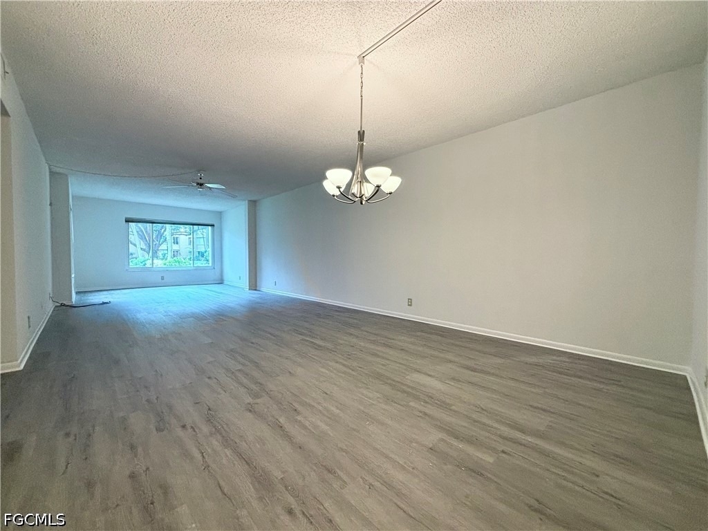 2264 Winkler Avenue - Photo 5